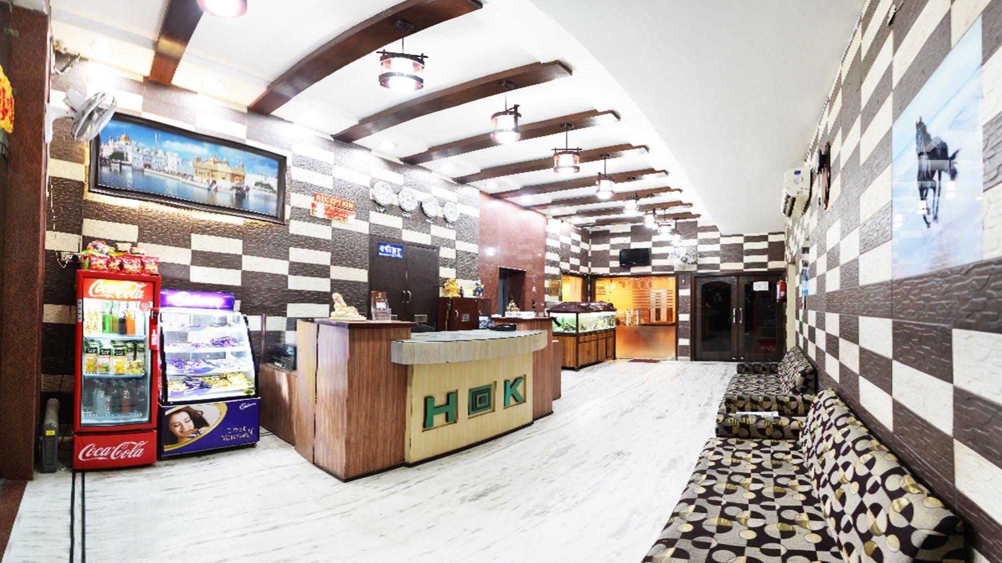 Hotel Hk Continental Amritsar Exteriér fotografie